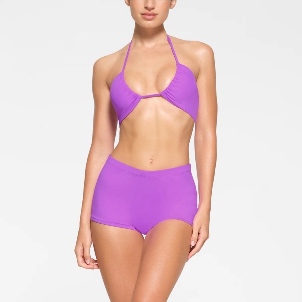 SKIMS Halter Triangle Top SOLD OUT ONLINE!